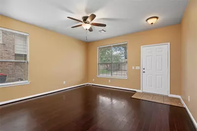16415 Peyton Stone Circle, Houston, TX 77049 - Photo 6