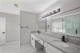 4523 Waterfall Way, Sugar Land, TX 77479 - Photo 10