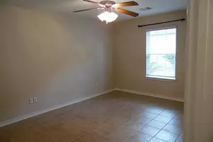 200 W Worsham St, Willis, TX 77378 - Photo 8