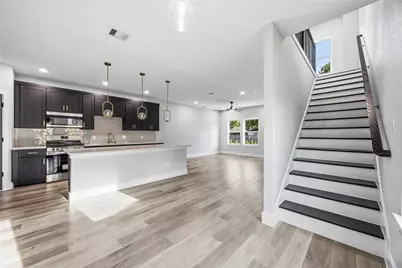 5326 Ridgeway Drive, Houston, TX 77033 - Photo 12