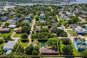 631 E Shore Dr, Clear Lake Shores, TX 77565 - Photo 32