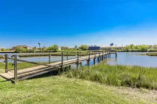 631 E Shore Dr, Clear Lake Shores, TX 77565 - Photo 38
