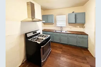 2251 Burnet Street, San Antonio, TX 78202 - Photo 8