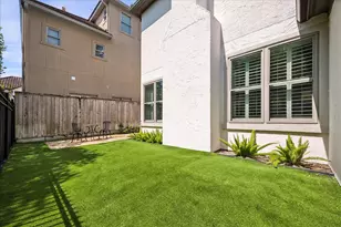 7723 N Hunters Creekway Dr, Houston, TX 77055 - Photo 18
