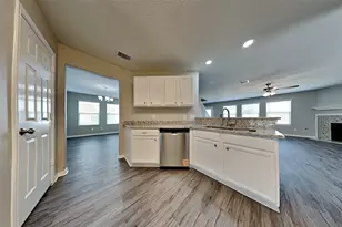 16825 Greenhouse St, Conroe, TX 77385 - Photo 6