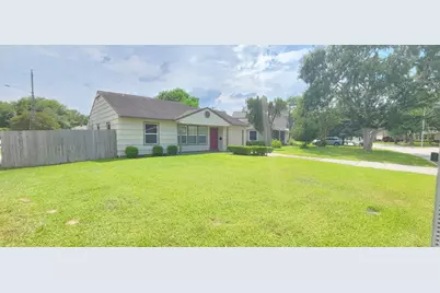 5501 Huisache Street, Houston, TX 77081 - Photo 1