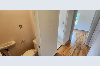 5501 Huisache Street, Houston, TX 77081 - Photo 8