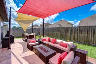 1106 Lasso Ct, Alvin, TX 77511 - Photo 42