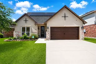 1106 Lasso Ct, Alvin, TX 77511 - Photo 1