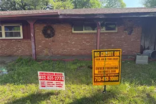 1313 Carolina St, Graham, TX 76450 - Photo 6