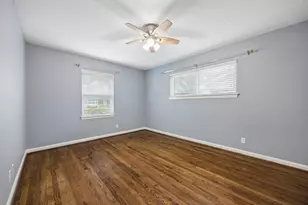 7111 Hartland Ave, Houston, TX 77055 - Photo 22