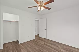 7009 Oleander Dr, Hitchcock, TX 77563 - Photo 22