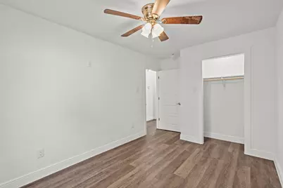 7009 Oleander Drive, Hitchcock, TX 77563 - Photo 14