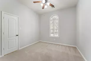 27515 Chris Ridge Ct, Spring, TX 77386 - Photo 18