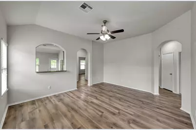 9594 E Woodmark, Conroe, TX 77304 - Photo 6