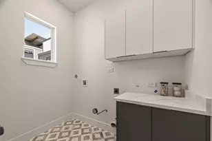 1105 Wilson St, Houston, TX 77019 - Photo 14
