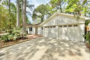 5 Capewood Ct, The Woodlands, TX 77381 - Photo 1