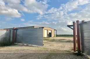 36847 Richard Frey 2-2 Rd, Hempstead, TX 77445 - Photo 4