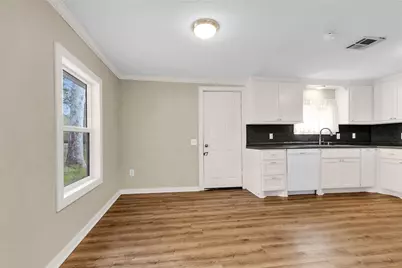 13563 Fm 2432 Road, Willis, TX 77378 - Photo 8