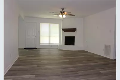 1802 Sleepy Creek Way, Pearland, TX 77581 - Photo 2