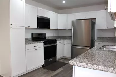 1802 Sleepy Creek Way, Pearland, TX 77581 - Photo 4
