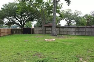 1802 Sleepy Creek Way, Pearland, TX 77581 - Photo 12