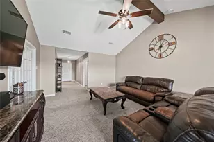 1607 Yellow Stone Dr, Iowa Colony, TX 77583 - Photo 6