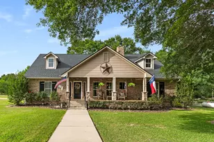 12138 Ivy Dr, Conroe, TX 77303 - Photo 2