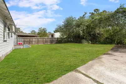 8514 Spaulding Street #1, Houston, TX 77016 - Photo 10