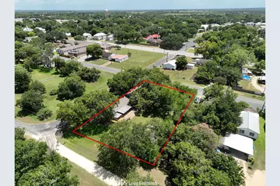 411 Bohlmann Avenue, Schulenburg, TX 78956 - Photo 42