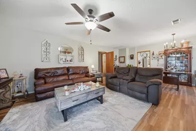 411 Bohlmann Avenue, Schulenburg, TX 78956 - Photo 20