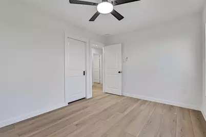 701 39th Street, Galveston, TX 77550 - Photo 24