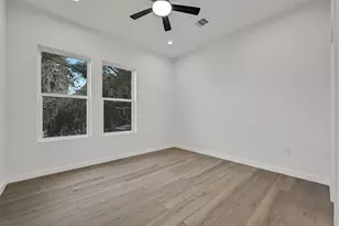 701 39th St, Galveston, TX 77550 - Photo 18