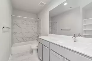 14715 Freestone Plum Ct, Houston, TX 77049 - Photo 22