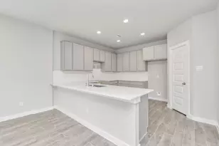 14715 Freestone Plum Ct, Houston, TX 77049 - Photo 8