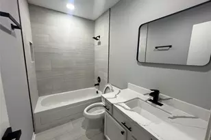 515 Caplin St, Houston, TX 77022 - Photo 6