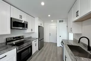 16160 Seahorse Dr, Houston, TX 77062 - Photo 16