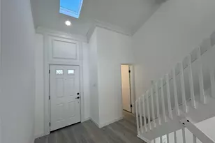 16160 Seahorse Dr, Houston, TX 77062 - Photo 8