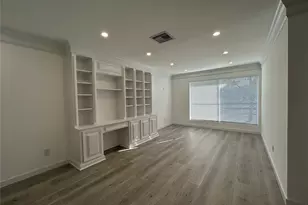 16160 Seahorse Dr, Houston, TX 77062 - Photo 12