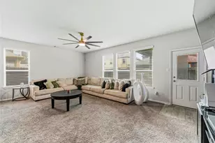 14810 Ruddy Duck Ln, Houston, TX 77049 - Photo 8