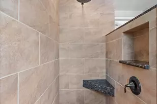 50 N Holly Laurel Cir, The Woodlands, TX 77382 - Photo 26