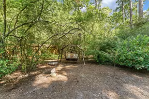 50 N Holly Laurel Cir, The Woodlands, TX 77382 - Photo 36