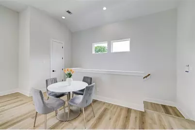 846 Elkhart Street #E, Houston, TX 77091 - Photo 8