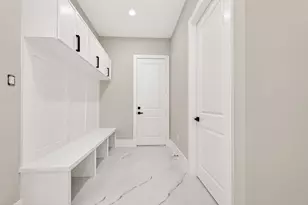 4027 Black Locust Dr, Houston, TX 77088 - Photo 12