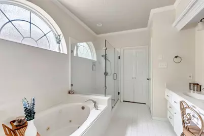 2106 Mountain Lake Drive, Kingwood, TX 77345 - Photo 18