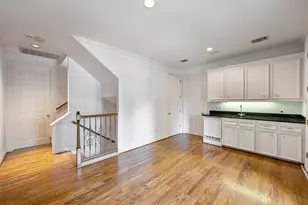 1221 Wynden Ct, Houston, TX 77056 - Photo 18