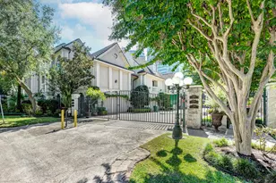 1221 Wynden Ct, Houston, TX 77056 - Photo 46