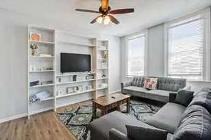 811 24th St, Galveston, TX 77550 - Photo 32