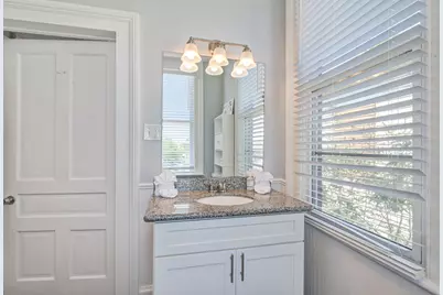 811 24th Street, Galveston, TX 77550 - Photo 40