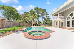 911 Sandy Beach Dr, Conroe, TX 77304 - Photo 42